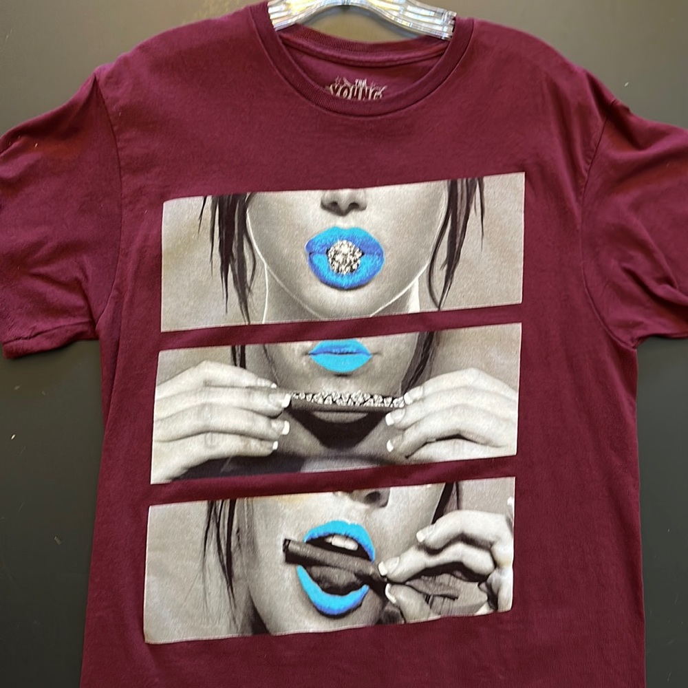 Rare Streetwear shirt